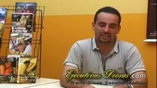 Cogiendo en el trabajo don dos putas diosas – La mudanza