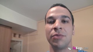 I fuck the cleaning lady I met in an ad website